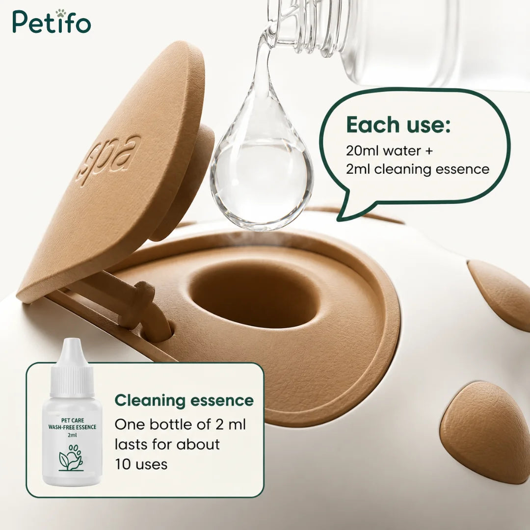A demonstration showing the correct ratio of 20ml water and 2ml cleaning essence being poured into the grooming brush.